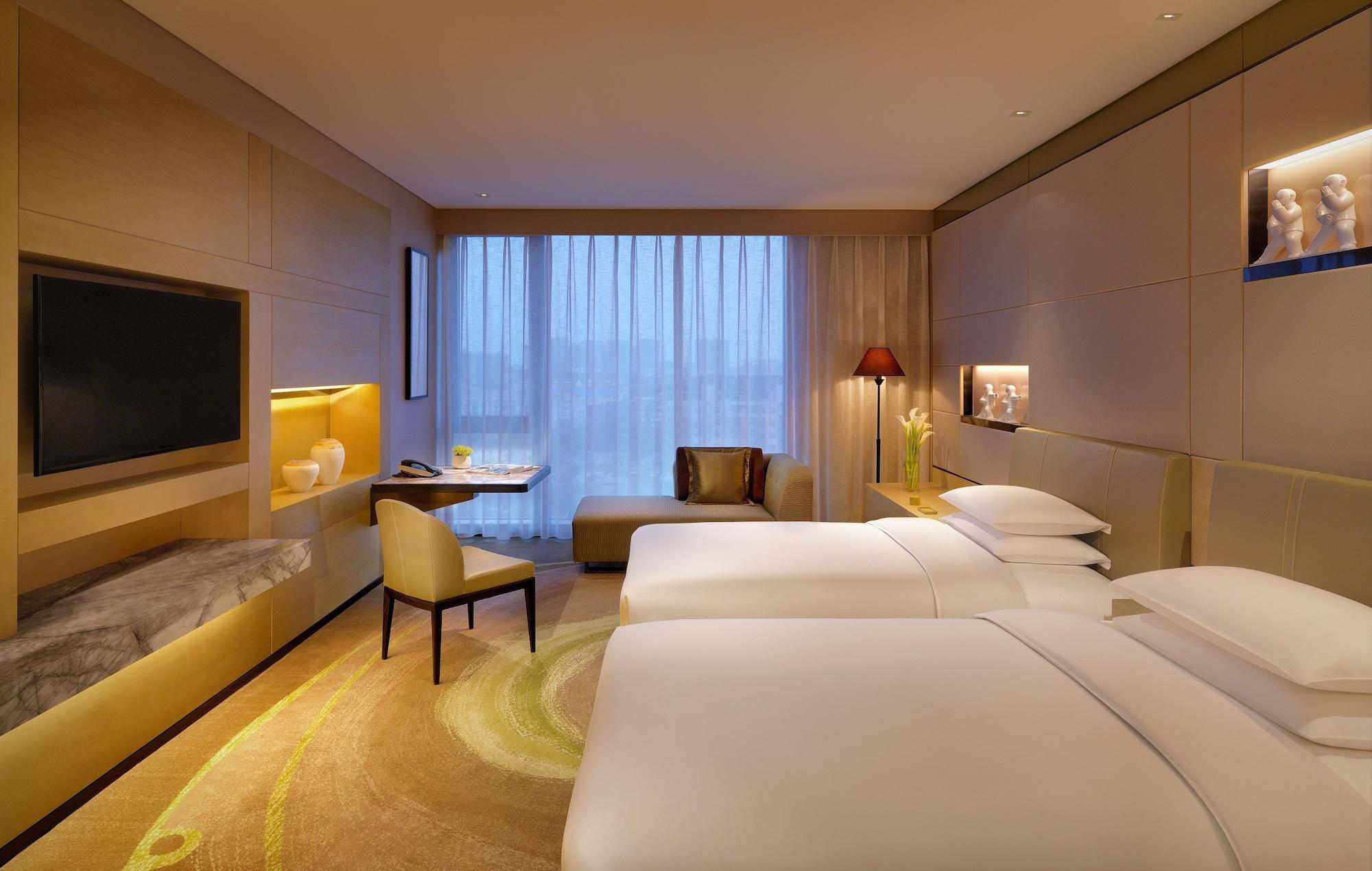 Hyatt Regency Tianjin East Hotel Bagian luar foto