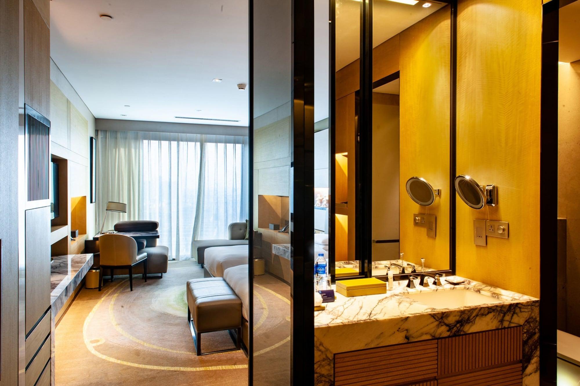 Hyatt Regency Tianjin East Hotel Bagian luar foto