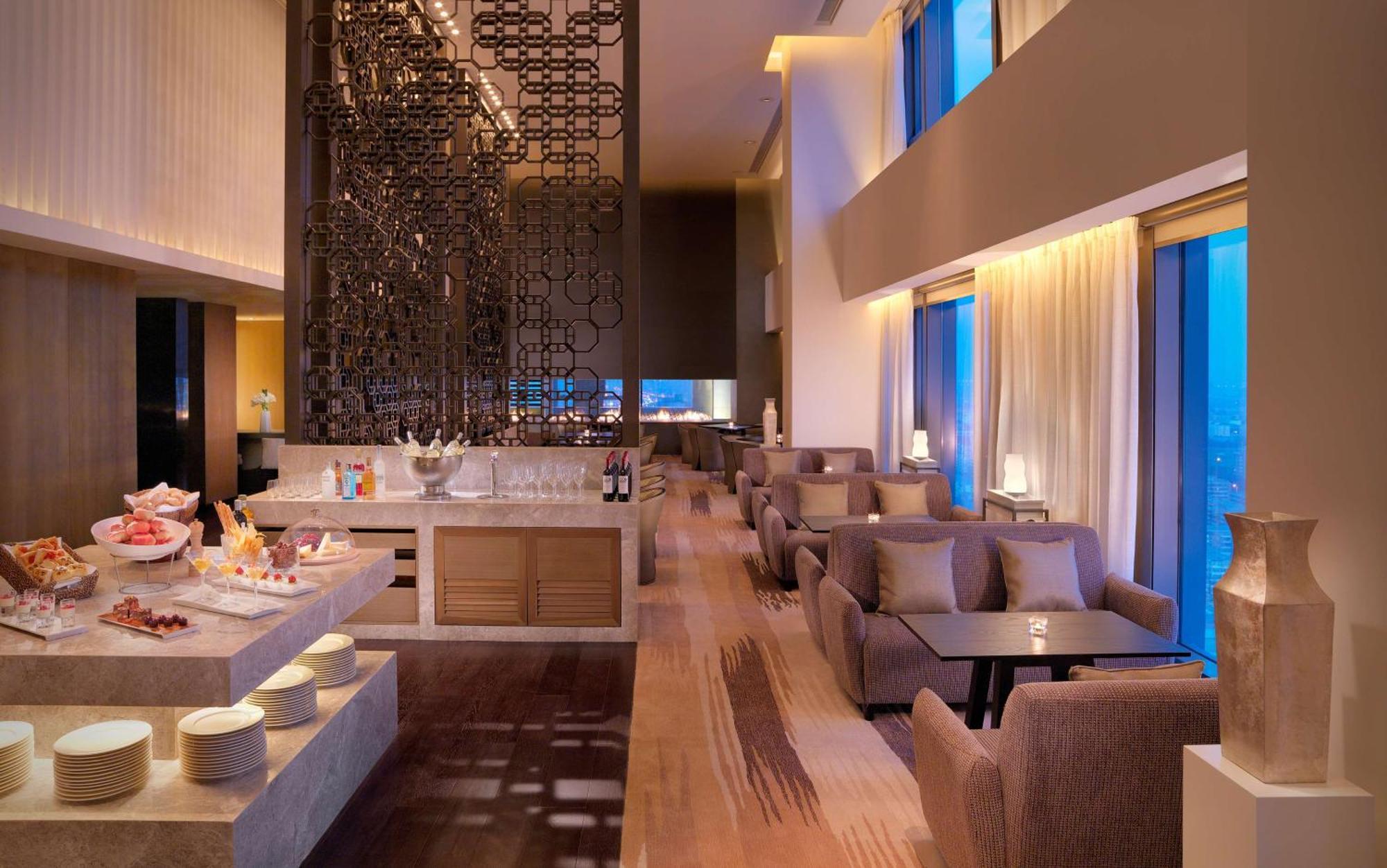 Hyatt Regency Tianjin East Hotel Bagian luar foto