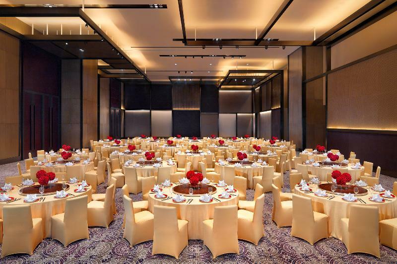 Hyatt Regency Tianjin East Hotel Bagian luar foto